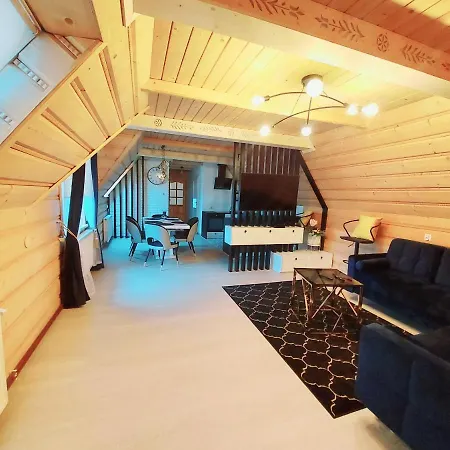 Przystanek -luksusowy W Gorach Szaflary